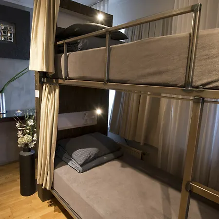 B14 Hostel